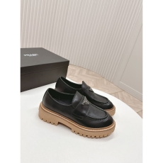 Prada Low Shoes